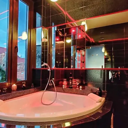 21 Pure Relaxation In The Heart Of Brasov! Apartment
